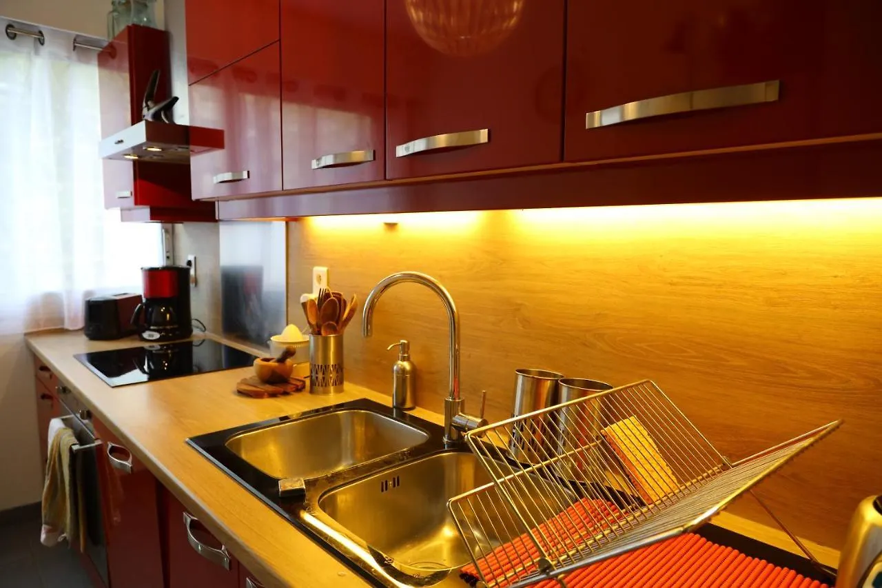 Appart T3 Avec Parking Lyon 6Eme Brotteaux Lycee Du Parc Apartment