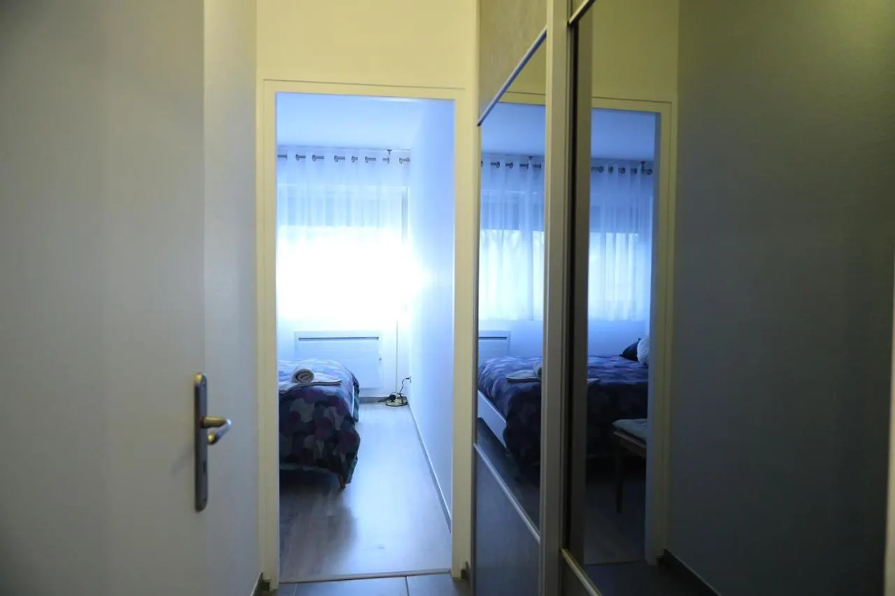 Appart T3 Avec Parking Lyon 6Eme Brotteaux Lycee Du Parc Apartment 0*,