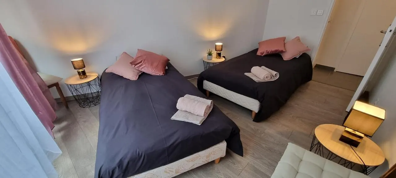 Appart T3 Avec Parking Lyon 6Eme Brotteaux Lycee Du Parc Apartment